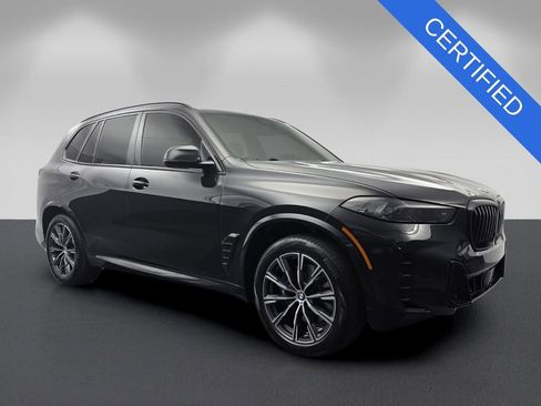 Used 2024 BMW X5 xDrive40i w/ M Sport Package AWD/4WD image 1