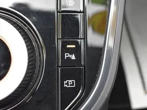 Used 2023 Kia Niro Wind w/ Wind Preserve Package image 40