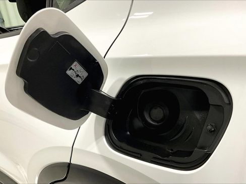 Used 2023 Buick Encore GX Preferred w/ Cold Weather Comfort Package image 41