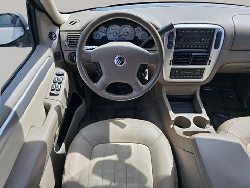 Used 2004 Mercury Mountaineer Premier AWD/4WD image 3