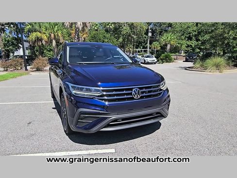 Used 2022 Volkswagen Tiguan SE FWD image 19