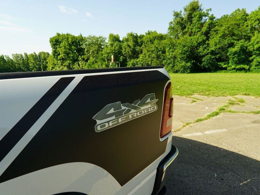 Used 2024 RAM 1500 Laramie AWD/4WD image 10
