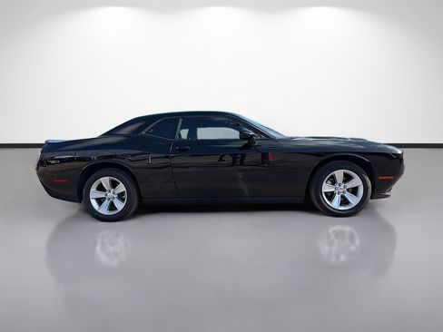 Used 2023 Dodge Challenger SXT RWD image 2