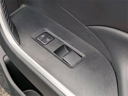 Used 2021 Toyota RAV4 XLE w/ Carpet Mat Package (TMS) image 32