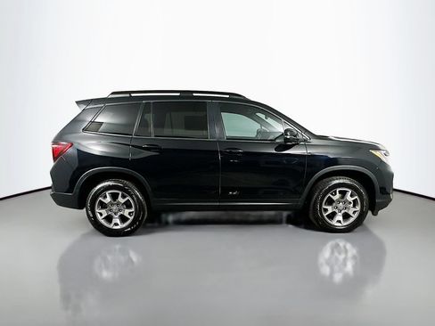 Used 2023 Honda Passport TrailSport image 7