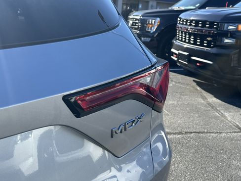 Certified 2022 Acura MDX SH-AWD w/ Advance Package image 21