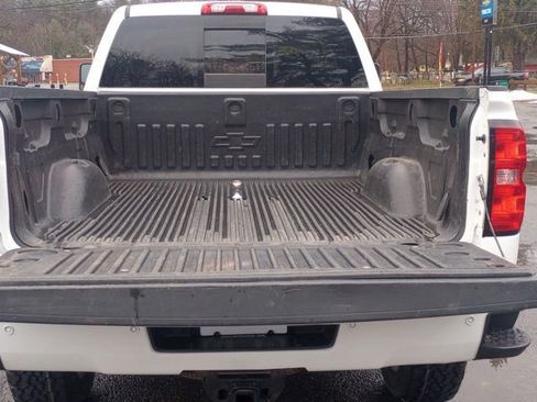 Used 2015 Chevrolet Silverado 2500 High Country w/ Duramax Plus Package image 7