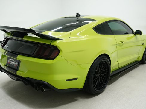 Used 2020 Ford Mustang GT w/ GT Performance Package image 4