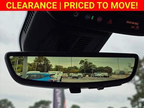 New 2026 Chevrolet Equinox LT w/ Convenience Package II AWD/4WD image 21