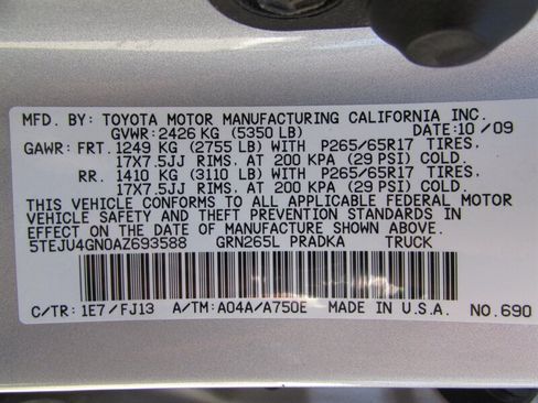 Used 2010 Toyota Tacoma PreRunner RWD image 31