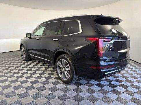 Used 2024 Cadillac XT6 Premium Luxury w/ LPO, Floor Liner Package FWD image 8