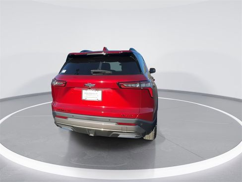 New 2026 Chevrolet Equinox ACTIV image 7