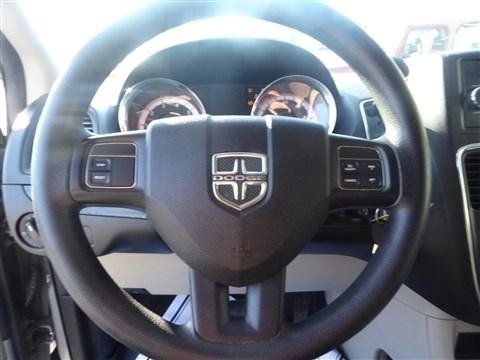Used 2013 Dodge Grand Caravan SXT FWD image 12