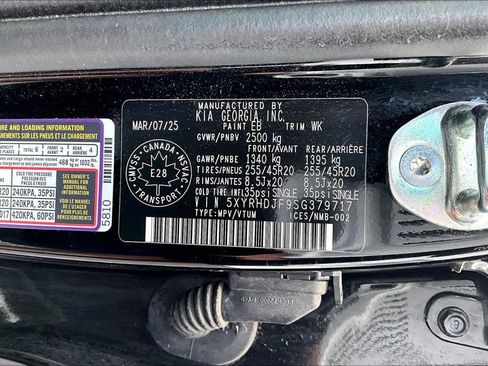 Used 2025 Kia Sorento EX AWD/4WD image 16