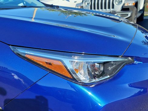 Used 2025 Subaru Impreza 2.0i image 3