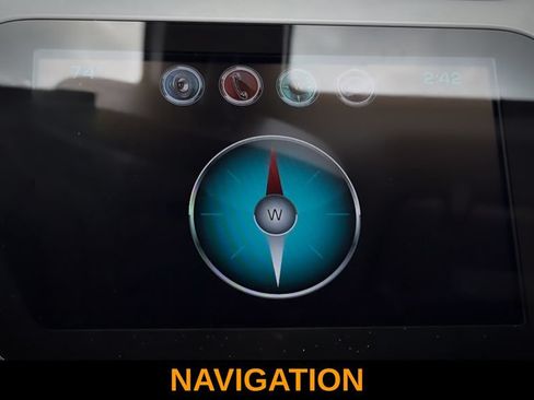 Used 2018 Chevrolet Malibu LT FWD image 4