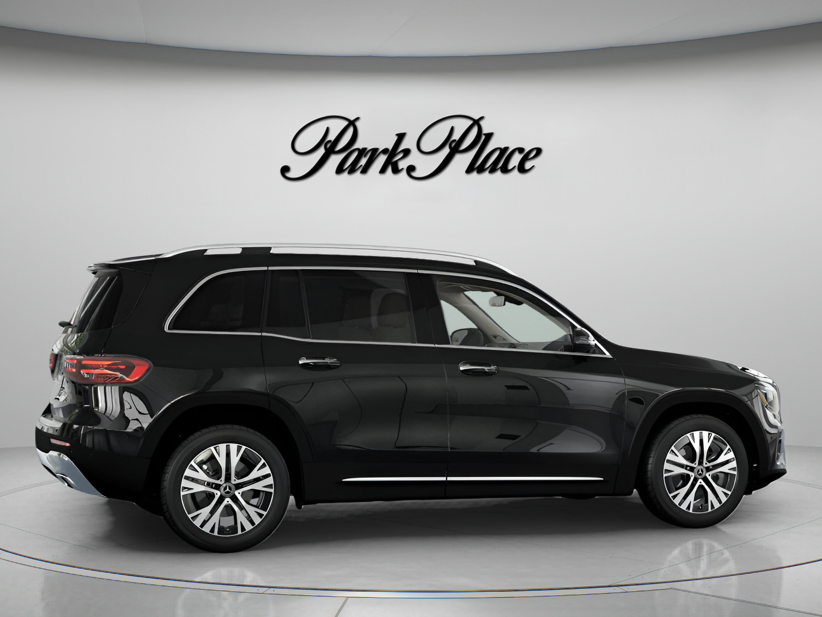 Used 2026 Mercedes-Benz GLB 250 image 22