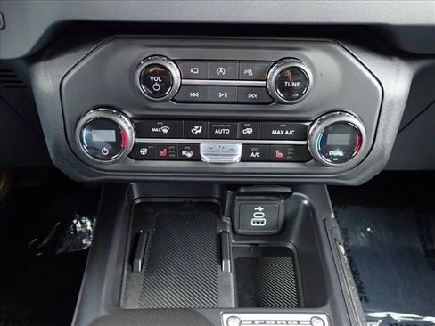New 2026 Ford Bronco Outer Banks AWD/4WD image 19
