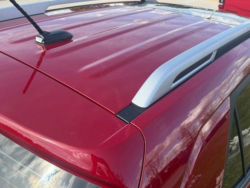 Used 2023 Hyundai Venue SEL w/ Cargo Package image 34