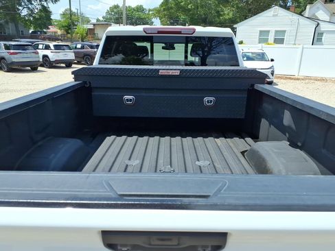 Used 2024 Chevrolet Silverado 2500 LT w/ Convenience Package AWD/4WD image 9