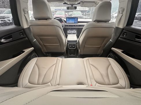 Used 2023 Lincoln Nautilus Reserve w/ Equipment Group 201A image 26