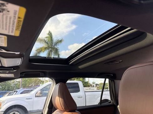 New 2026 Subaru Outback Touring XT AWD/4WD image 22