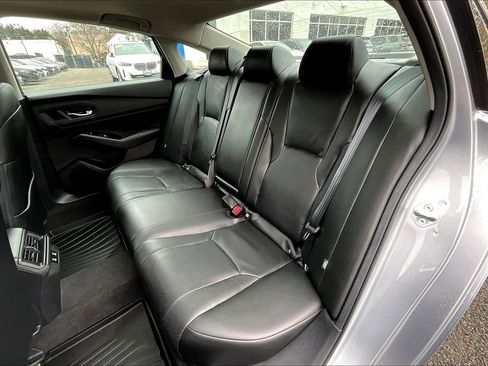 Certified 2025 Honda Accord Touring image 28