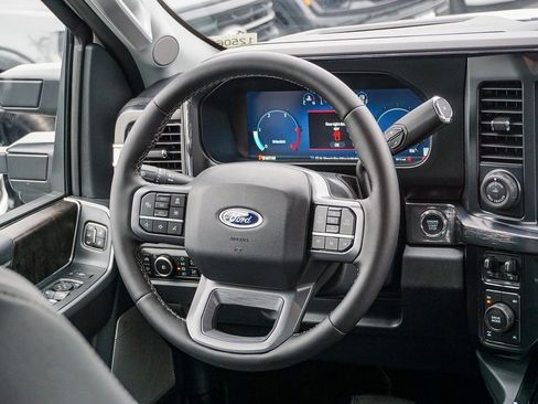 New 2025 Ford F250 Lariat w/ Lariat Ultimate Package image 16