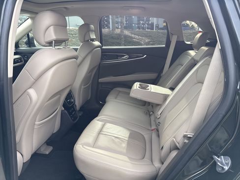 Used 2022 Lincoln Nautilus Reserve w/ Equipment Group 201A image 33