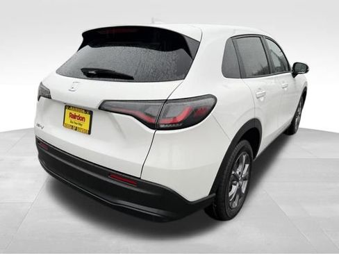 New 2026 Honda HR-V LX image 8