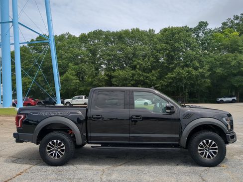 Used 2020 Ford F150 Raptor w/ Equipment Group 802A Luxury AWD/4WD image 2