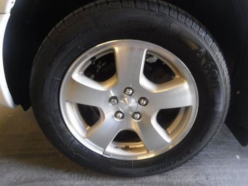 Used 2002 Subaru Forester S AWD/4WD image 2