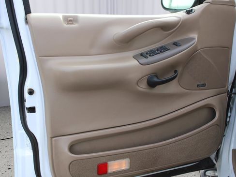 Used 1997 Ford Expedition Eddie Bauer image 42