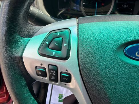 Used 2014 Ford Explorer Limited w/ Equipment Group 301A AWD/4WD image 16