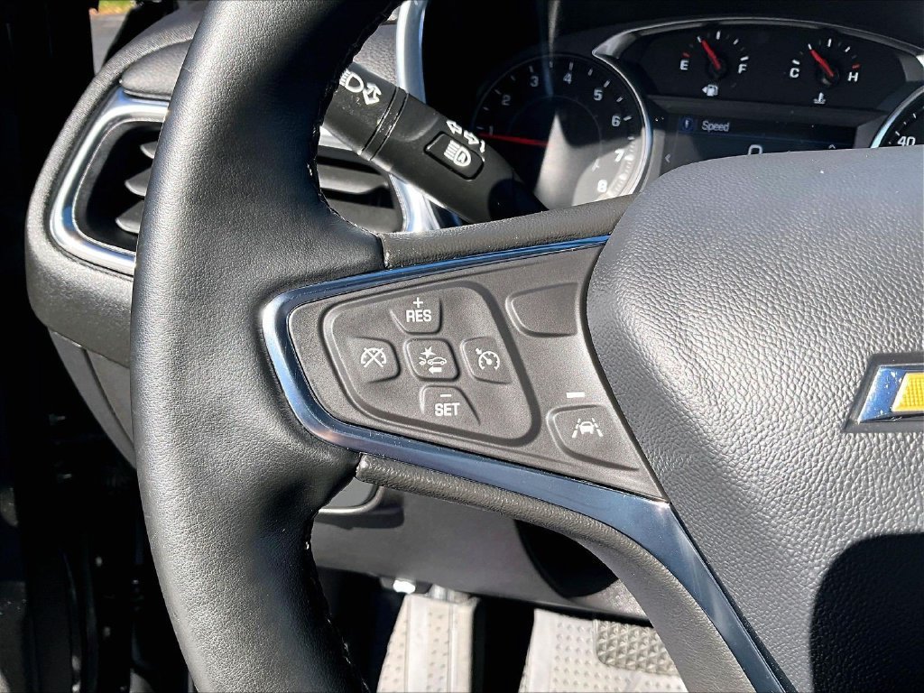 Used 2023 Chevrolet Equinox LT AWD/4WD image 24