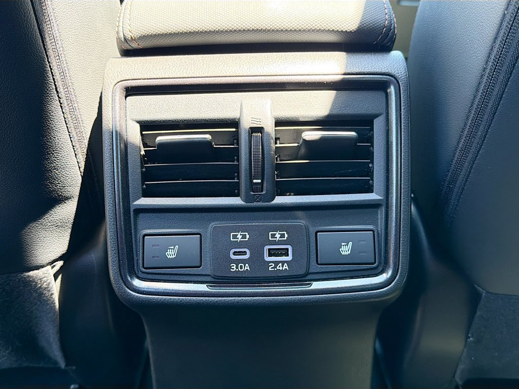 Used 2025 Subaru Forester Touring AWD/4WD image 28