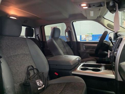Certified 2017 RAM 2500 Big Horn AWD/4WD image 13
