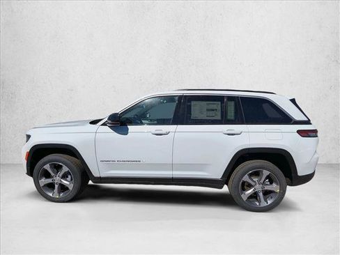New 2026 Jeep Grand Cherokee Limited image 4