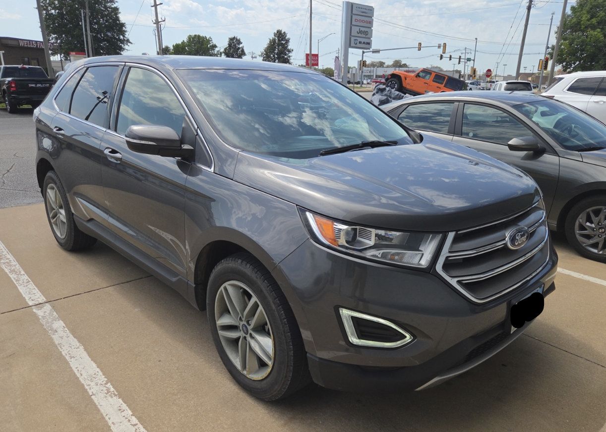 Used 2017 Ford Edge SEL w/ Equipment Group 201A AWD/4WD image 1