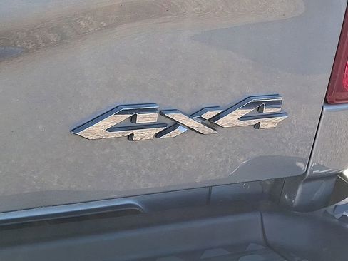 Used 2019 RAM 2500 Big Horn image 30