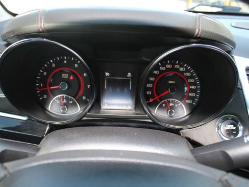 Used 2015 Chevrolet SS image 30