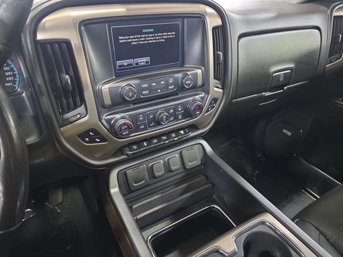 Used 2019 GMC Sierra 3500 Denali w/ Duramax Plus Package image 20