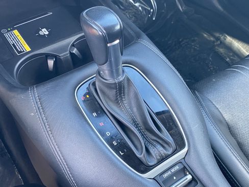 Used 2024 Honda HR-V EX-L image 24