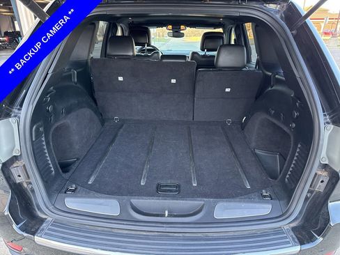 Used 2017 Jeep Grand Cherokee Limited image 10