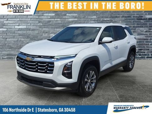 Used 2026 Chevrolet Equinox LT w/ Convenience Package II FWD image 1