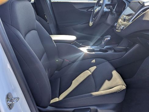 Used 2022 Chevrolet Malibu LS w/ Driver Confidence Package II image 24