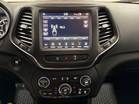 Used 2021 Jeep Cherokee Trailhawk w/ Sun, Sound & Nav Group image 22