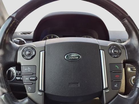 Used 2014 Land Rover LR4 HSE AWD/4WD image 22