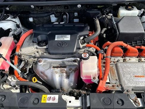 Used 2017 Toyota RAV4 Limited w/ Advanced Technology Package image 33