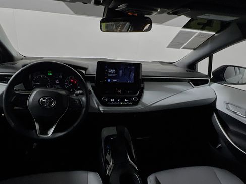 Used 2023 Toyota Corolla SE w/ SE Premium Package FWD image 30